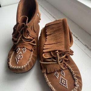 Manitobah Mukluks harvester boot